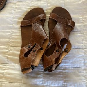 Bed and Stu size 9 made in mexico